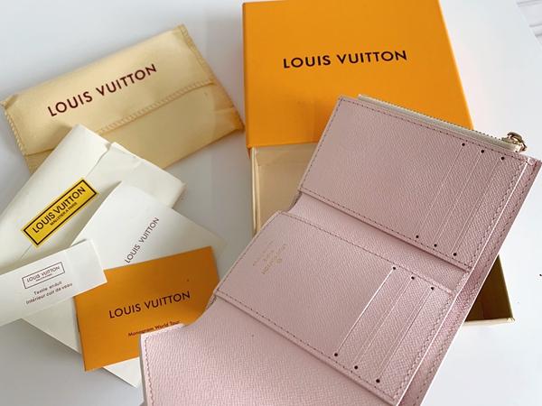 LVコピーウォレット全体デザイン